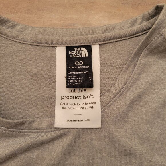 The North Face Circular Design Women's Shirt Sze SM Flash Dry - Picture 3 of 11
